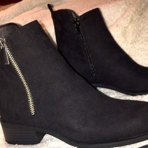 Black double zip ankle boots